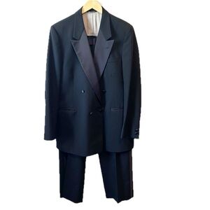 Vintage Bill Blass Double Breasted Tuxedo Black Notched Satin Collar 42R, 38W